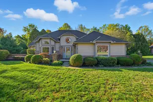 2244 Black Oak Dr, Troy, OH 45373 - Photo 1