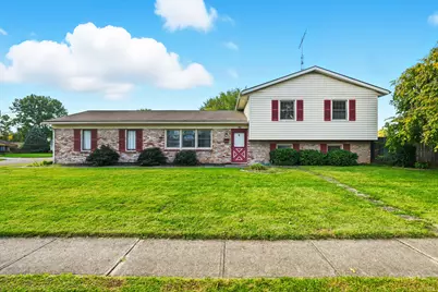 201 N Henry Street, New Carlisle, OH 45344 - Photo 1