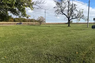 2425 NW Old US Hwy 40, London, OH 43140 - Photo 1