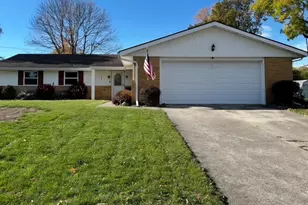 1027 Regan Ln, Springfield, OH 45503 - Photo 1