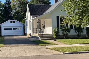 327 Washington Ave, Urbana, OH 43078 - Photo 1