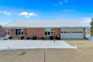521 N Julia St, Urbana, OH 43078 - Photo 1