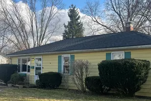 1621 Victory Dr, Springfield, OH 45505 - Photo 1