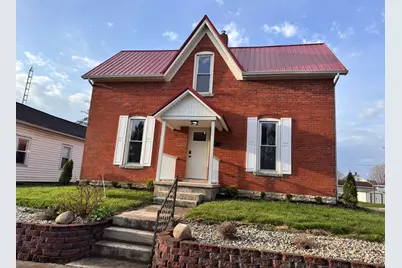 206 E Benton Street, Wapakoneta, OH 45895 - Photo 1