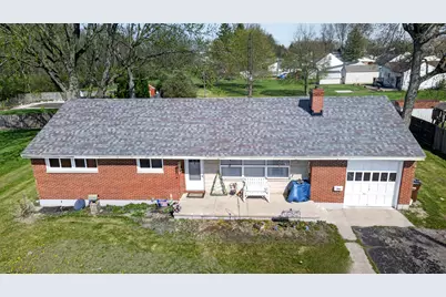 303 N Sunset Drive, Piqua, OH 45356 - Photo 1