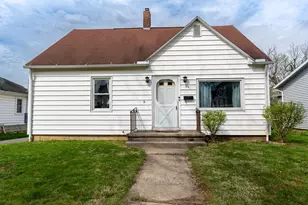 641 N Detroit St, Bellefontaine, OH 43311 - Photo 1