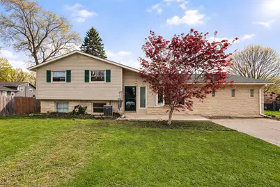 448 Ontario Avenue, Bellefontaine, OH 43311 - Photo 1