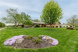 7200 Haer Dr, Dayton, OH 45414 - Photo 1
