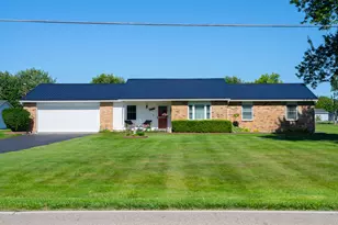 2561 Ballentine Pike, Springfield, OH 45502 - Photo 1