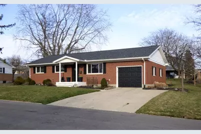 528 Brookwood Drive, Bellefontaine, OH 43311 - Photo 1