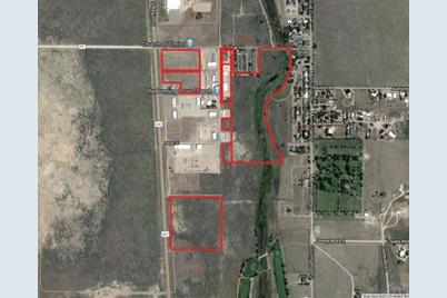 . College Ave, Lamar, CO 81052 - Photo 1