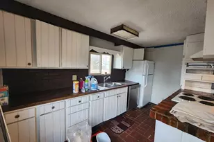 310 N 6th St, Lamar, CO 81052 - Photo 5