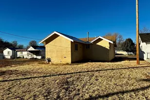 312 Carson Ave, Las Animas, CO 81054 - Photo 29