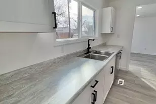 433 Grove Ave, Las Animas, CO 81054 - Photo 9