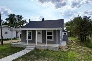 433 Grove Ave, Las Animas, CO 81054 - Photo 1
