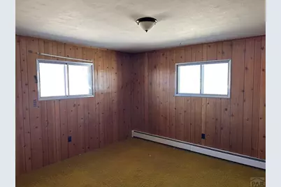 226 E 7th St, Walsenburg, CO 81089 - Photo 9