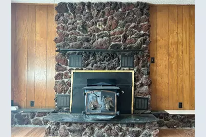 226 E 7th St, Walsenburg, CO 81089 - Photo 7