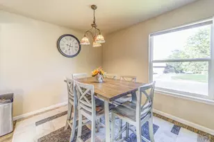 4230 Blueflax Dr, Pueblo, CO 81001 - Photo 7