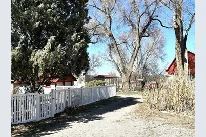 30821 E Clair Rd, Pueblo, CO 81006 - Photo 27