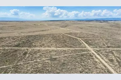 924 N Fort Amity Dr, Pueblo West, CO 81007 - Photo 5