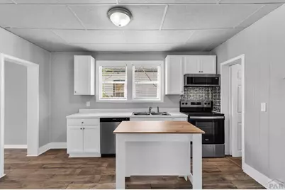 1131 Pine St, Pueblo, CO 81004 - Photo 9