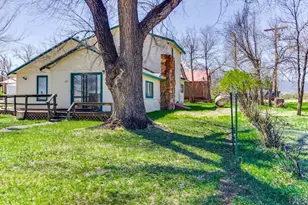 137 Cucharas St, La Veta, CO 81055 - Photo 1