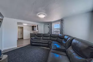 1837 E 3rd St, Pueblo, CO 81001 - Photo 9