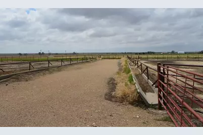 22661 Road 24, La Junta, CO 81050 - Photo 33