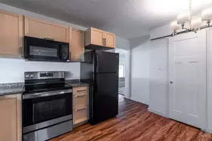 1611 Englewood Dr, Pueblo, CO 81005 - Photo 7