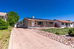 1611 Englewood Dr, Pueblo, CO 81005 - Photo 31