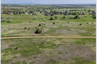 1111 Trinchera Dr, Colorado City, CO 81004 - Photo 5