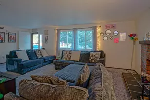 925 Russell Ave, Walsenburg, CO 81089 - Photo 7