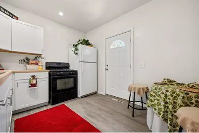704 E 6th St, Pueblo, CO 81001 - Photo 5