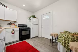 704 E 6th St, Pueblo, CO 81001 - Photo 5