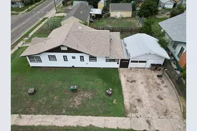 318 W 10th St, La Junta, CO 81050 - Photo 9