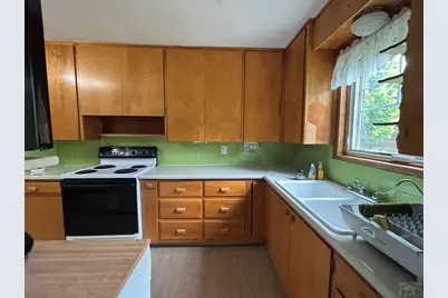 339 S Park Dr, Pueblo, CO 81005 - Photo 3