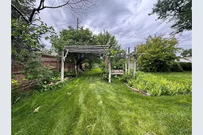 339 S Park Dr, Pueblo, CO 81005 - Photo 17