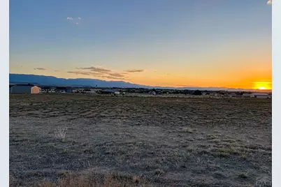 83 Top Rail Trail, Penrose, CO 81240 - Photo 1