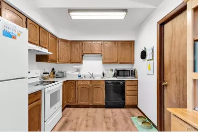 416 S Hahns Peak Pl, Pueblo West, CO 81007 - Photo 17