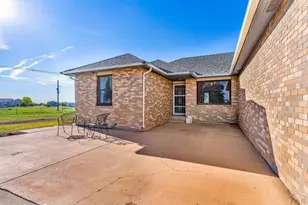 416 S Hahns Peak Pl, Pueblo West, CO 81007 - Photo 51