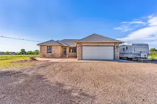 416 S Hahns Peak Pl, Pueblo West, CO 81007 - Photo 45