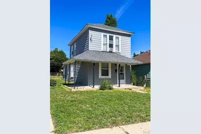 324 Lewis Ave, La Junta, CO 81050 - Photo 1