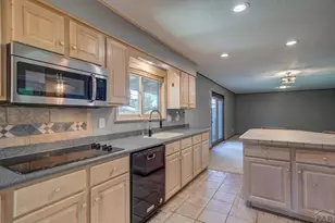 56 Sierra Dr, La Junta, CO 81050 - Photo 7