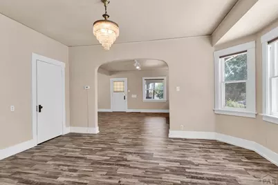 2121 N Greenwood St, Pueblo, CO 81003 - Photo 9