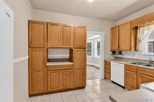 2121 N Greenwood St, Pueblo, CO 81003 - Photo 15