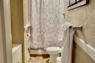 226 W Abriendo Ave, Pueblo, CO 81004 - Photo 17