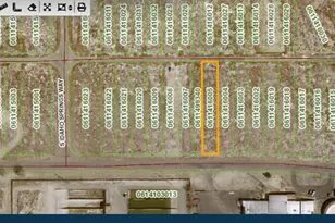 53 W Palmer Lake Dr, Pueblo West, CO 81007 - Photo 1