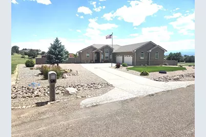 438 S Arriba Dr, Pueblo West, CO 81007 - Photo 3