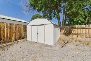 1744 Brown Ave, Pueblo, CO 81004 - Photo 25