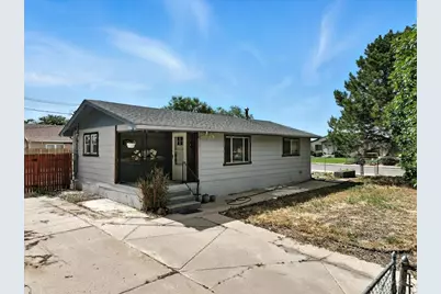2402 W 17th St, Pueblo, CO 81003 - Photo 1